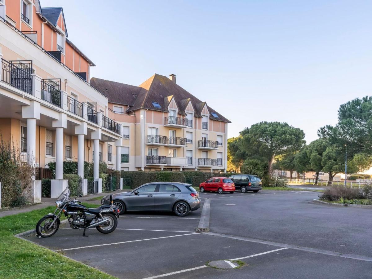 Apartment Les Marines 1 Et 2-7 By Interhome Cabourg Exteriör bild